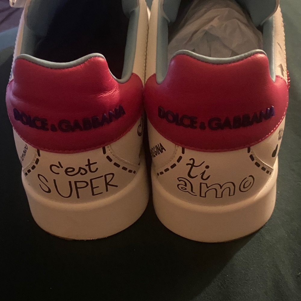 Dolce & Gabbana Love Graphic Sneakers - White and Red - Picture 9 of 12